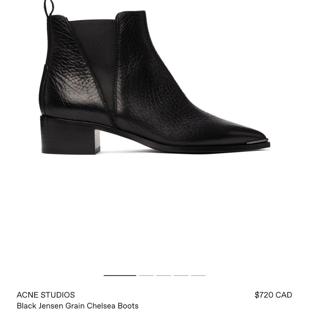 authentic ACNE STUDIOS
Black Jensen Grain Chelsea Boots